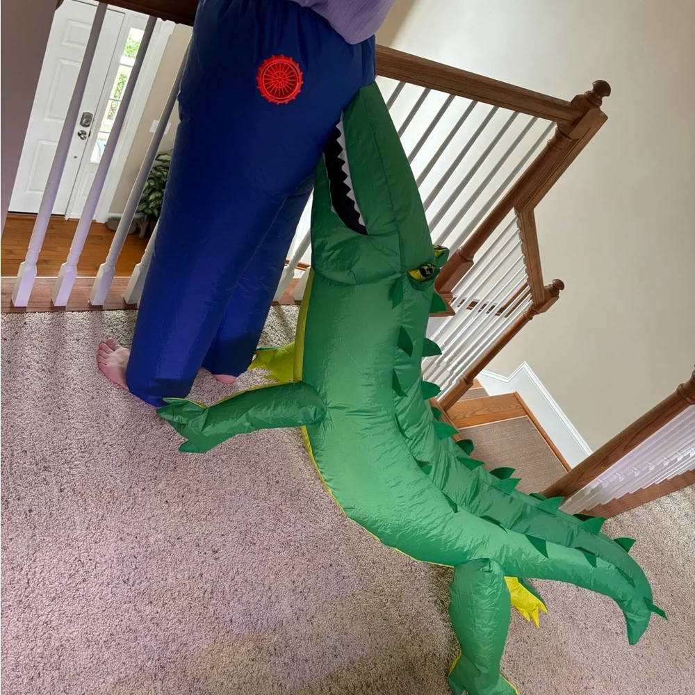 Green Inflatable Alligator Costume - Fun Dino Dress-Up - Picture 1 of 4